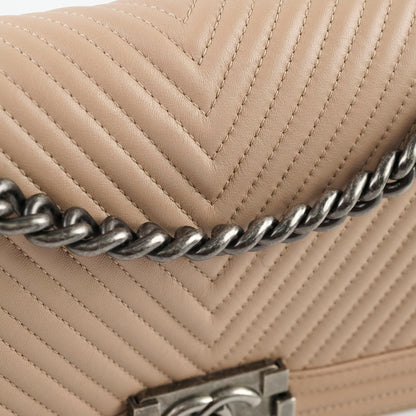 Chanel Boy Old Medium Chevron Beige Lambskin - photo 12