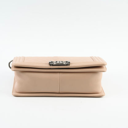 Chanel Boy Old Medium Chevron Beige Lambskin - photo 5