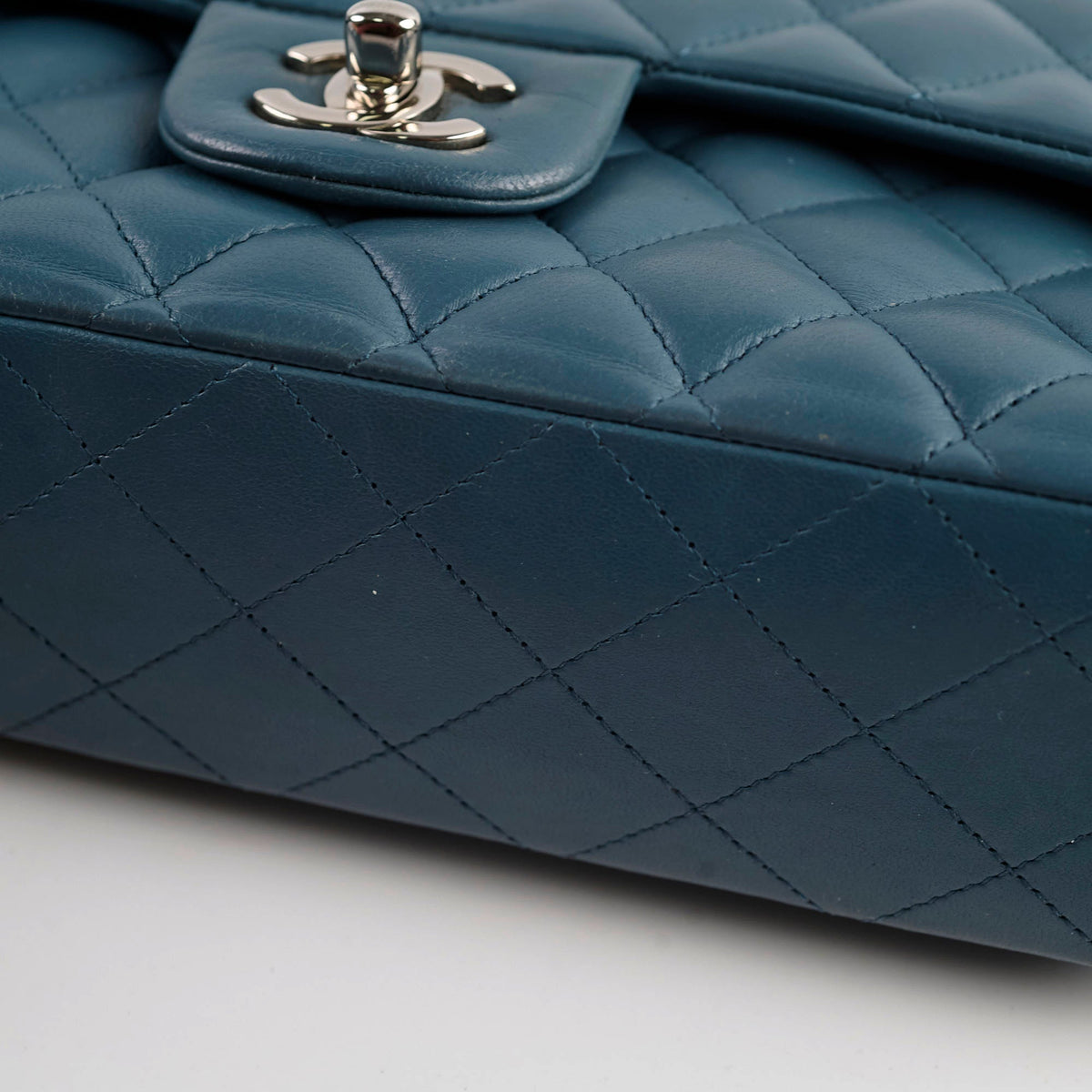 Chanel Medium/Large Double Classic Flap Blue - photo 15