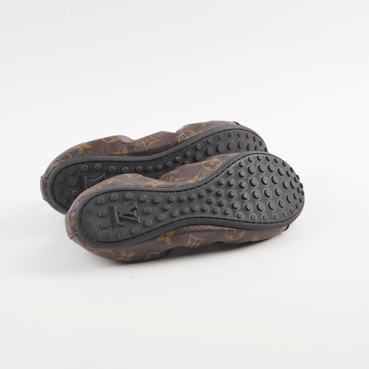 Louis Vuitton Monogram Canvas Ballet Flats - photo 3