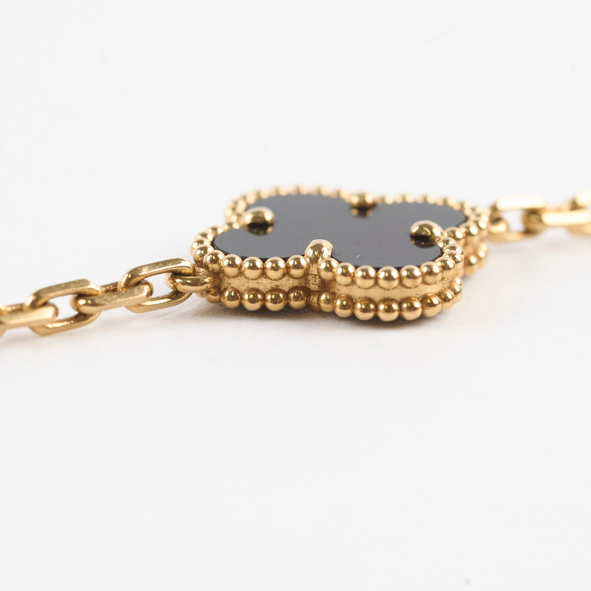 Van Cleef & Arpels Vintage Alhambra 5 Motifs Bracelet Onyx 2022 - photo 3