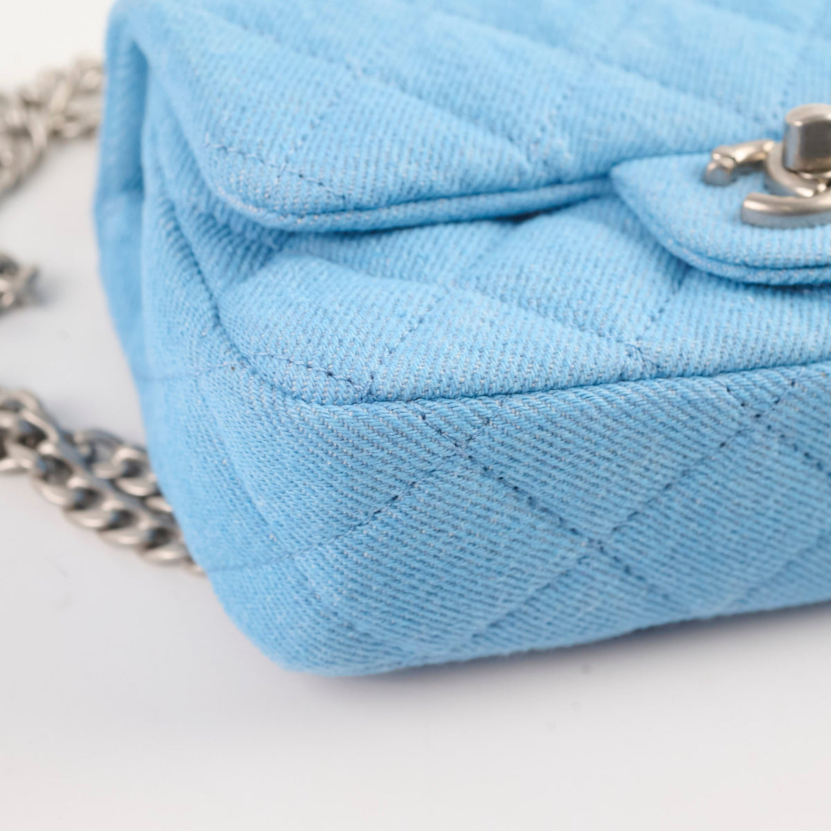 Chanel Seasonal Denim Rectangular Blue 2024 - photo 12