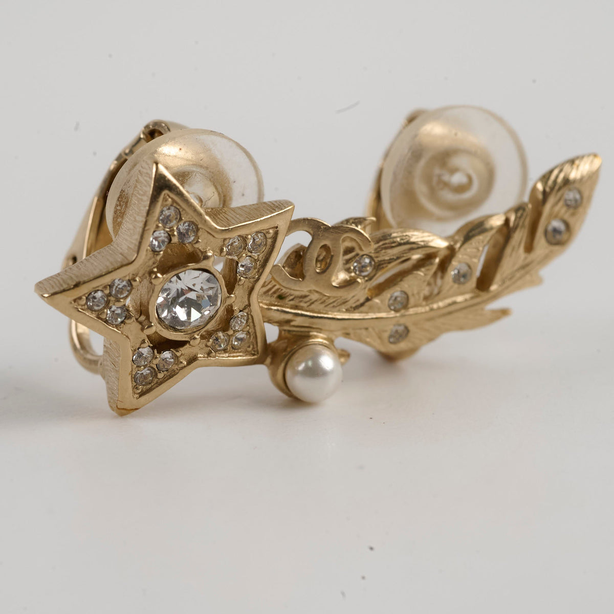Chanel Plated Strass & Faux Pearl CC Earcuff Clip On Earrings - photo 4
