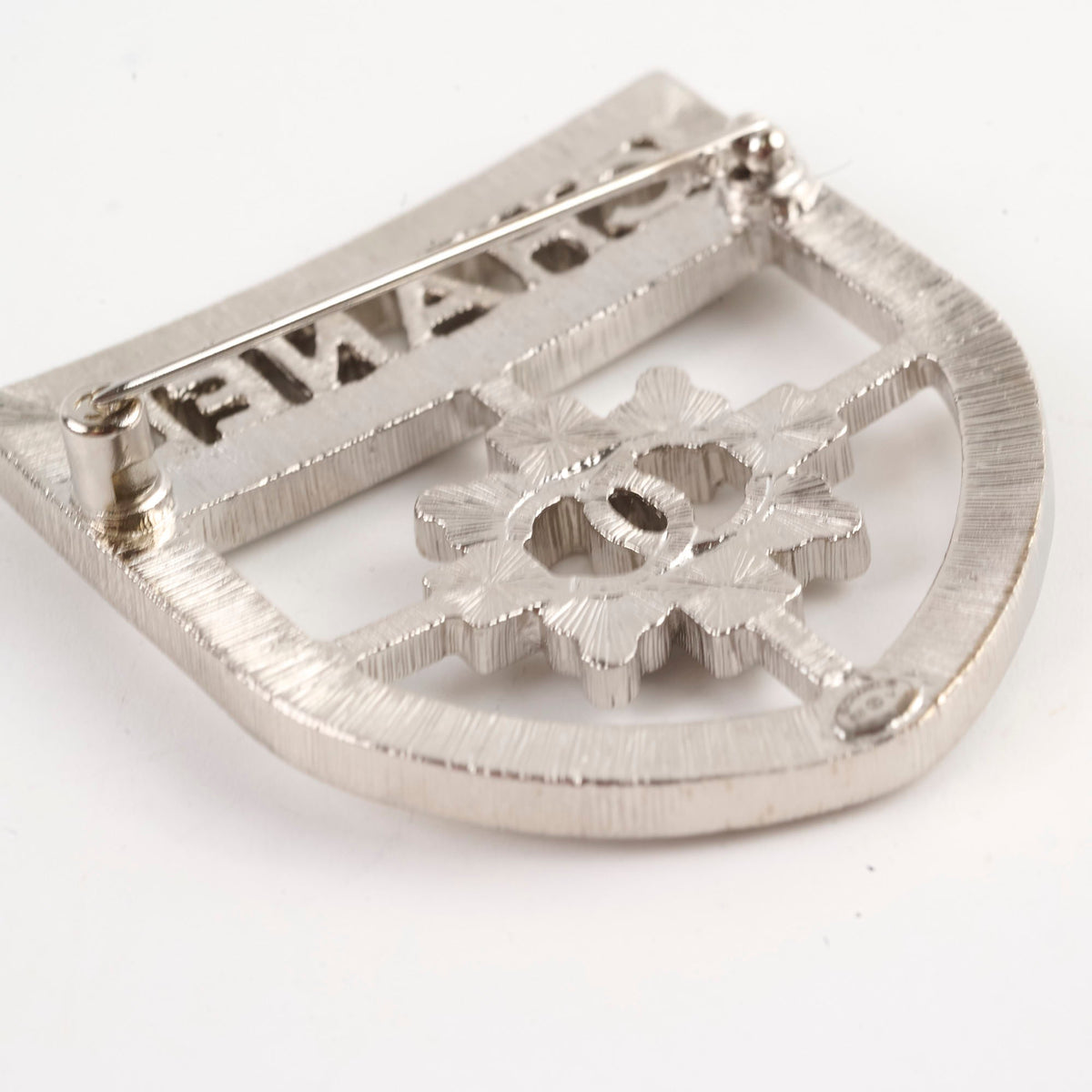 Chanel Shield Crystal Brooch - photo 7