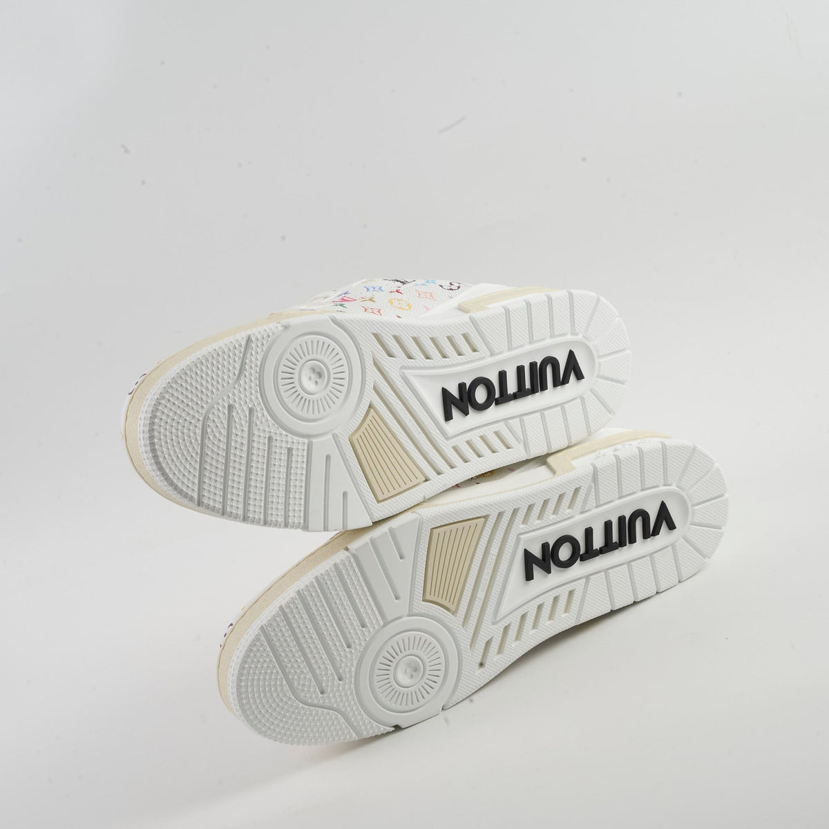 Louis Vuitton x Murakami Multicolour Trainers White Size 9.5 (US) - photo 3