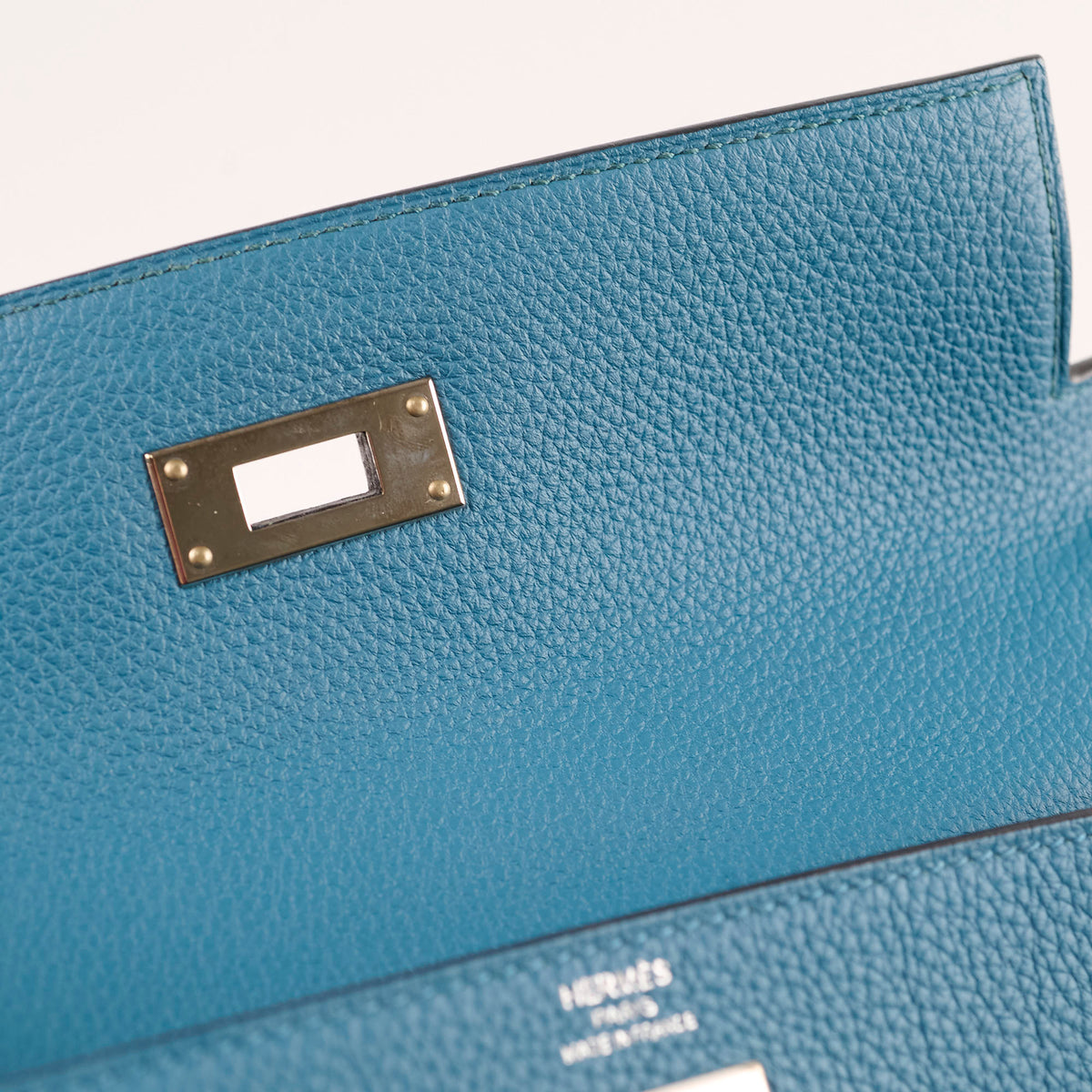 Hermes Kelly 28 blue T Stamp - photo 12
