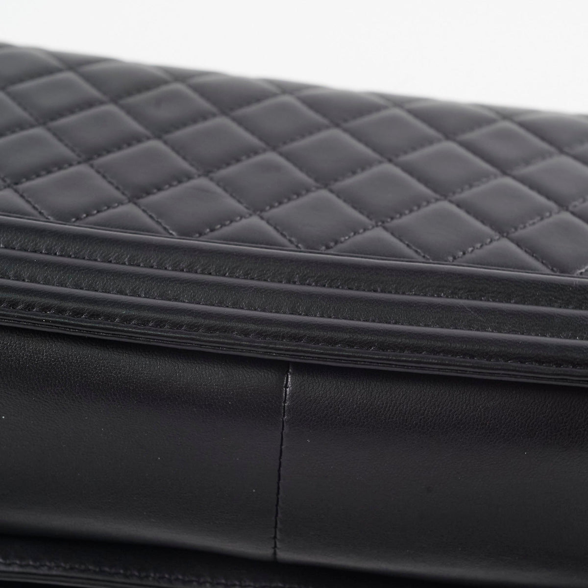 Chanel Old Medium Lambskin Boy Black Series 19 - photo 14