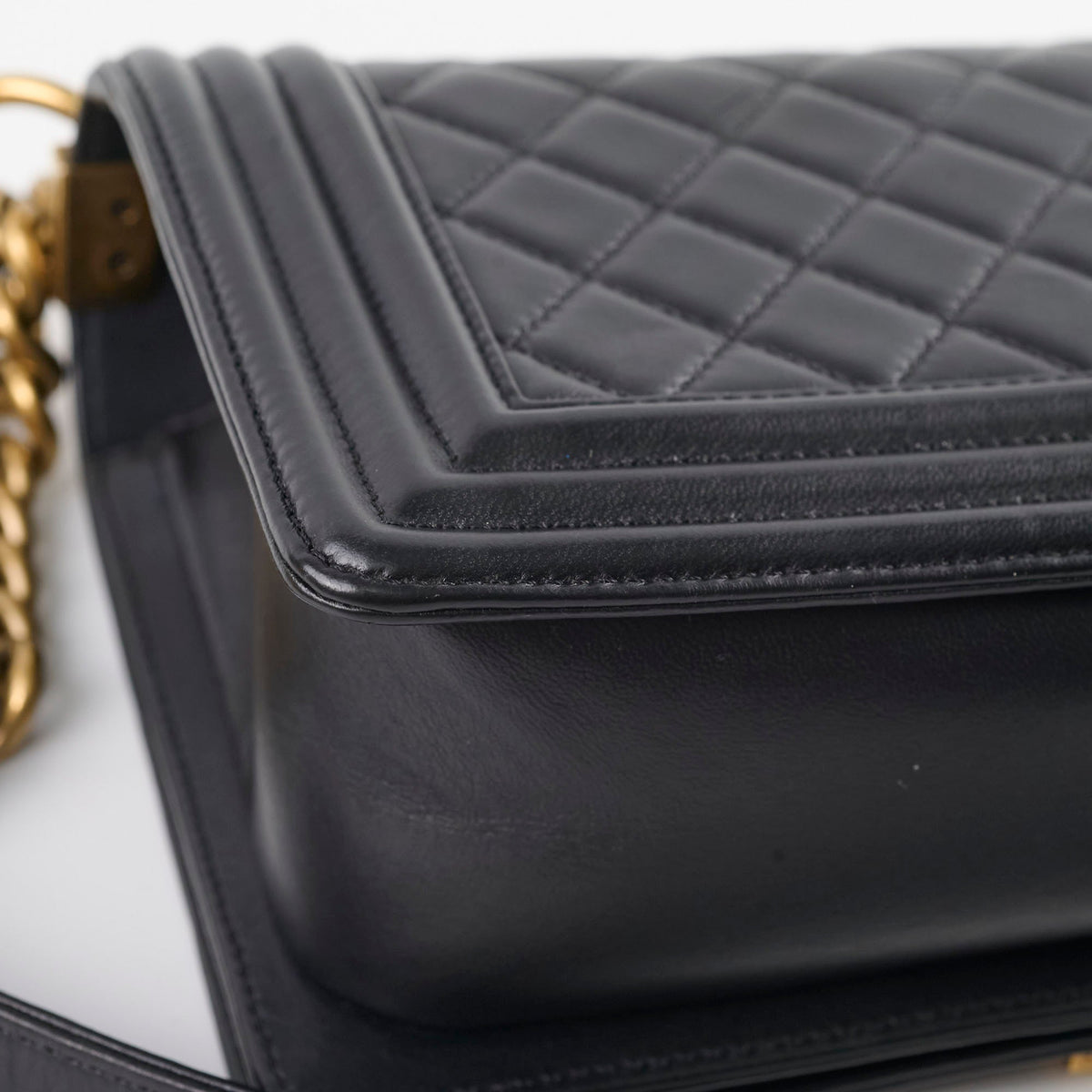 Chanel Old Medium Lambskin Boy Black Series 19 - photo 13