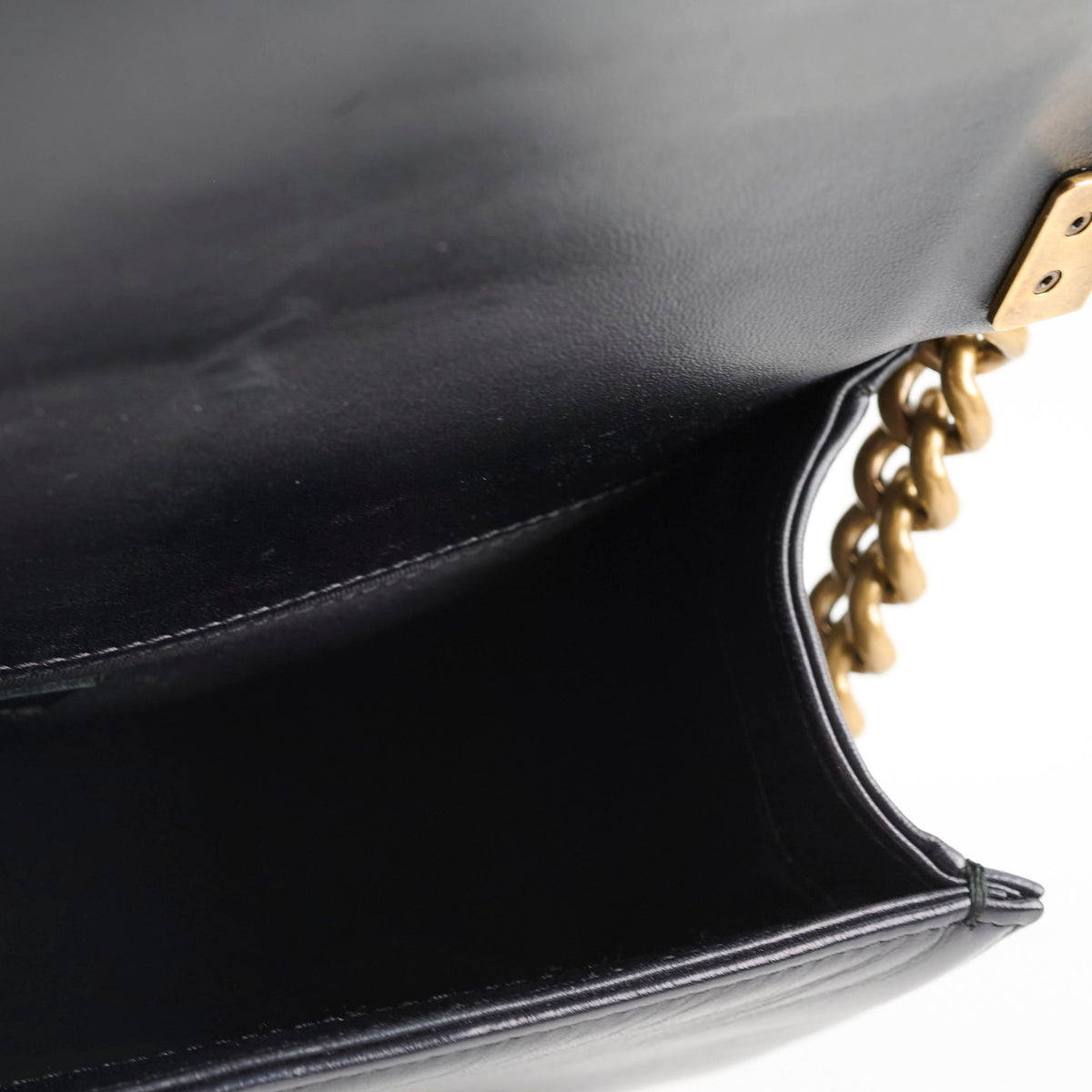 Chanel Old Medium Lambskin Boy Black Series 19 - photo 9