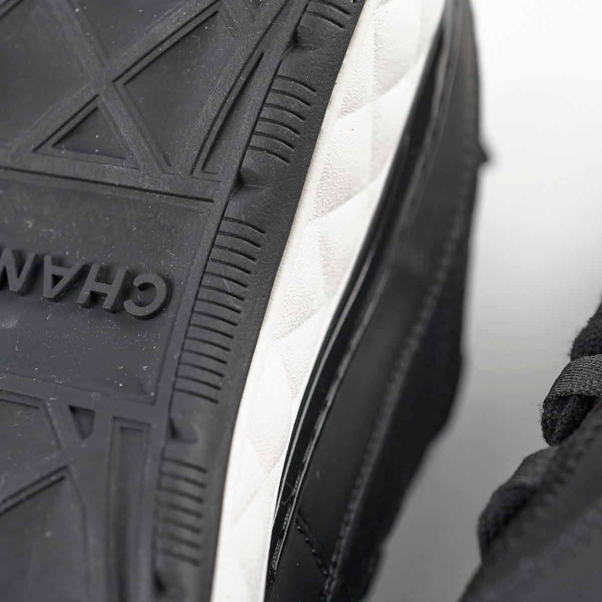Chanel Black Sneakers Size 37.5 - photo 10