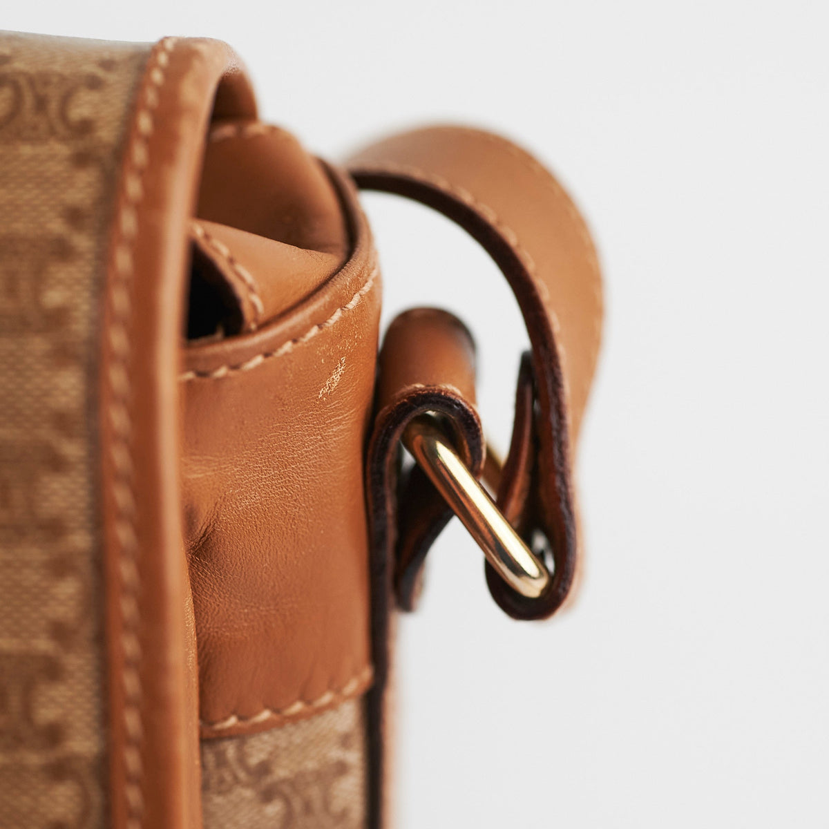 Celine Vintage Messenger Crossbody Bag - photo 8