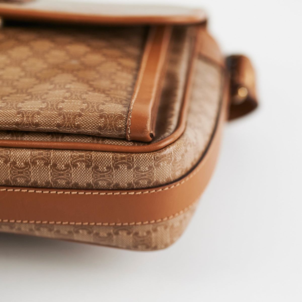 Celine Vintage Messenger Crossbody Bag - photo 10