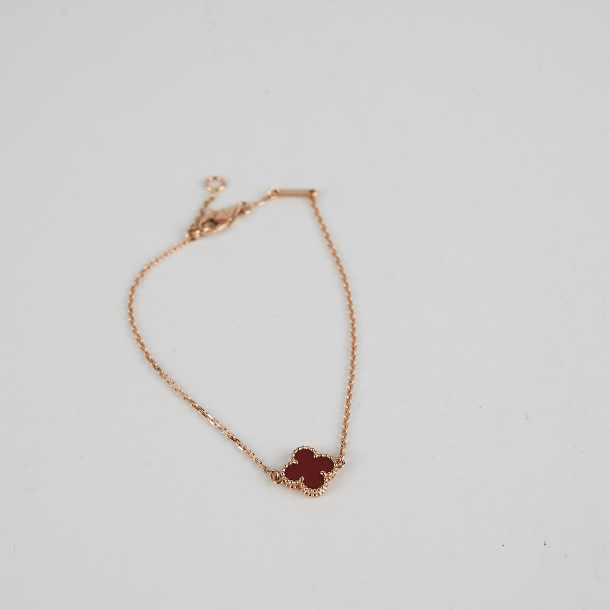 Van Cleef & Arpels VCA Sweet Carnelian Bracelet 2023 - photo 3