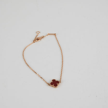 Van Cleef & Arpels VCA Sweet Carnelian Bracelet 2023 - photo 3