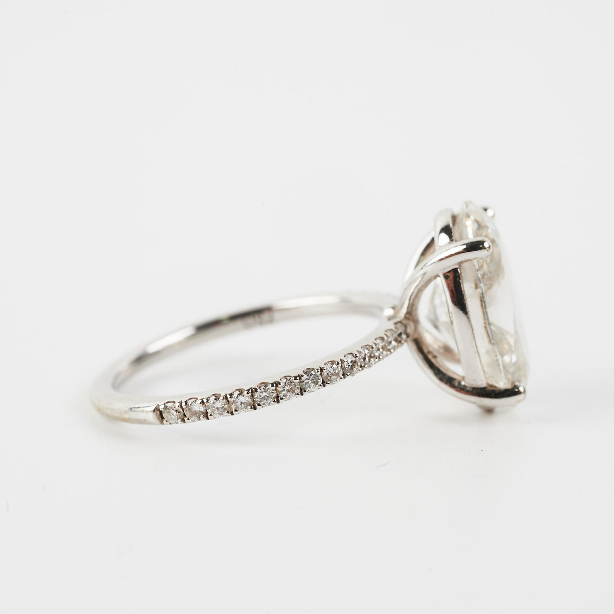 4.05 Labgrown Oval Diamond Ring - photo 10