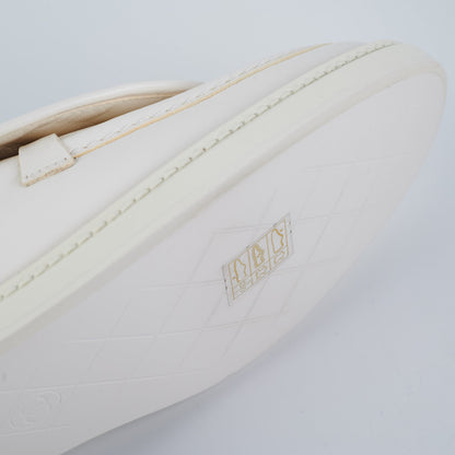 Chanel White 39.5 Logo Loafers - photo 7