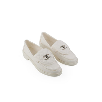 Chanel White 39.5 Logo Loafers - photo 1