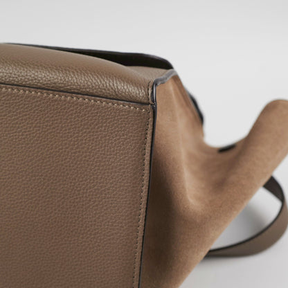 Celine Trapeze Bag Medium - photo 15