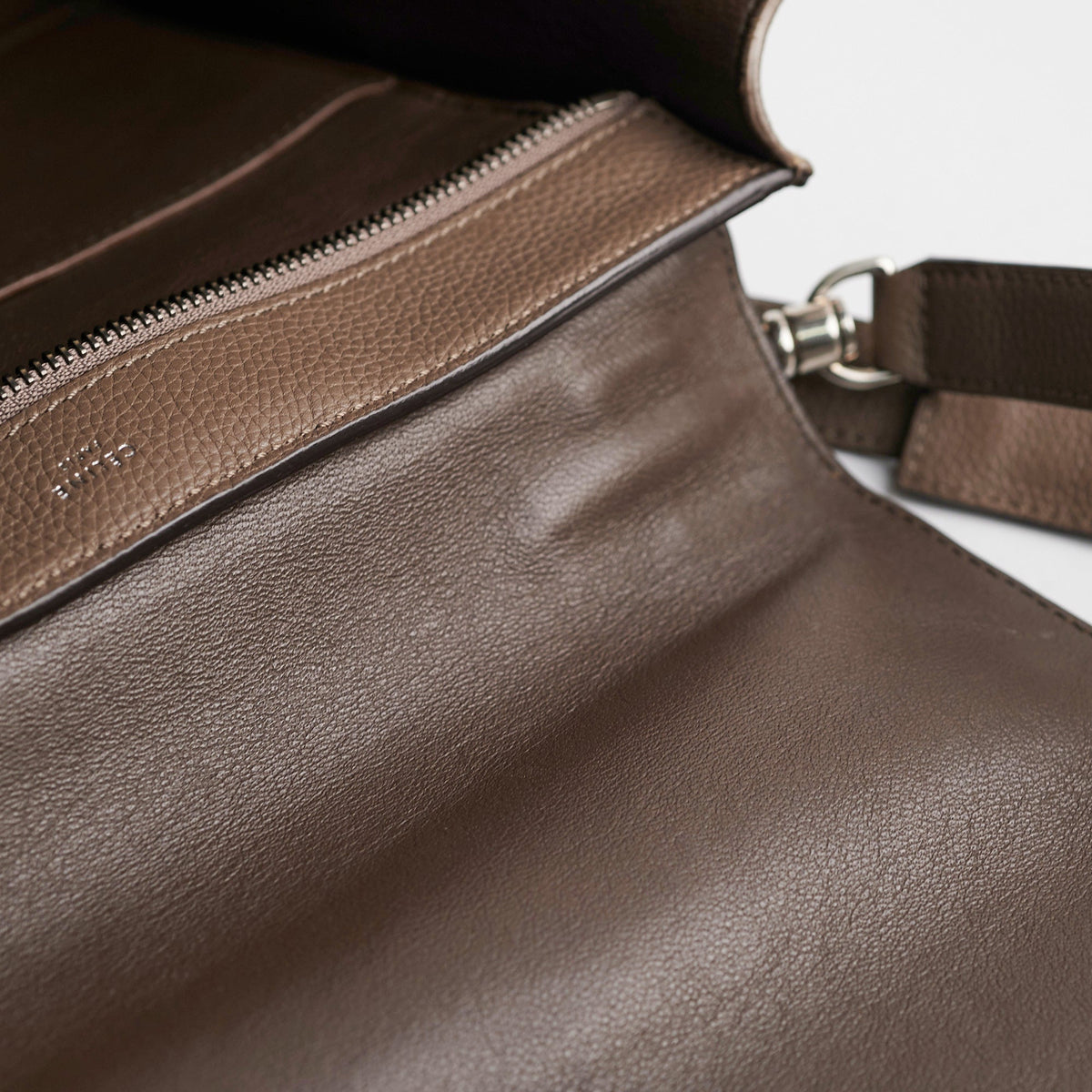 Celine Trapeze Bag Medium - photo 7