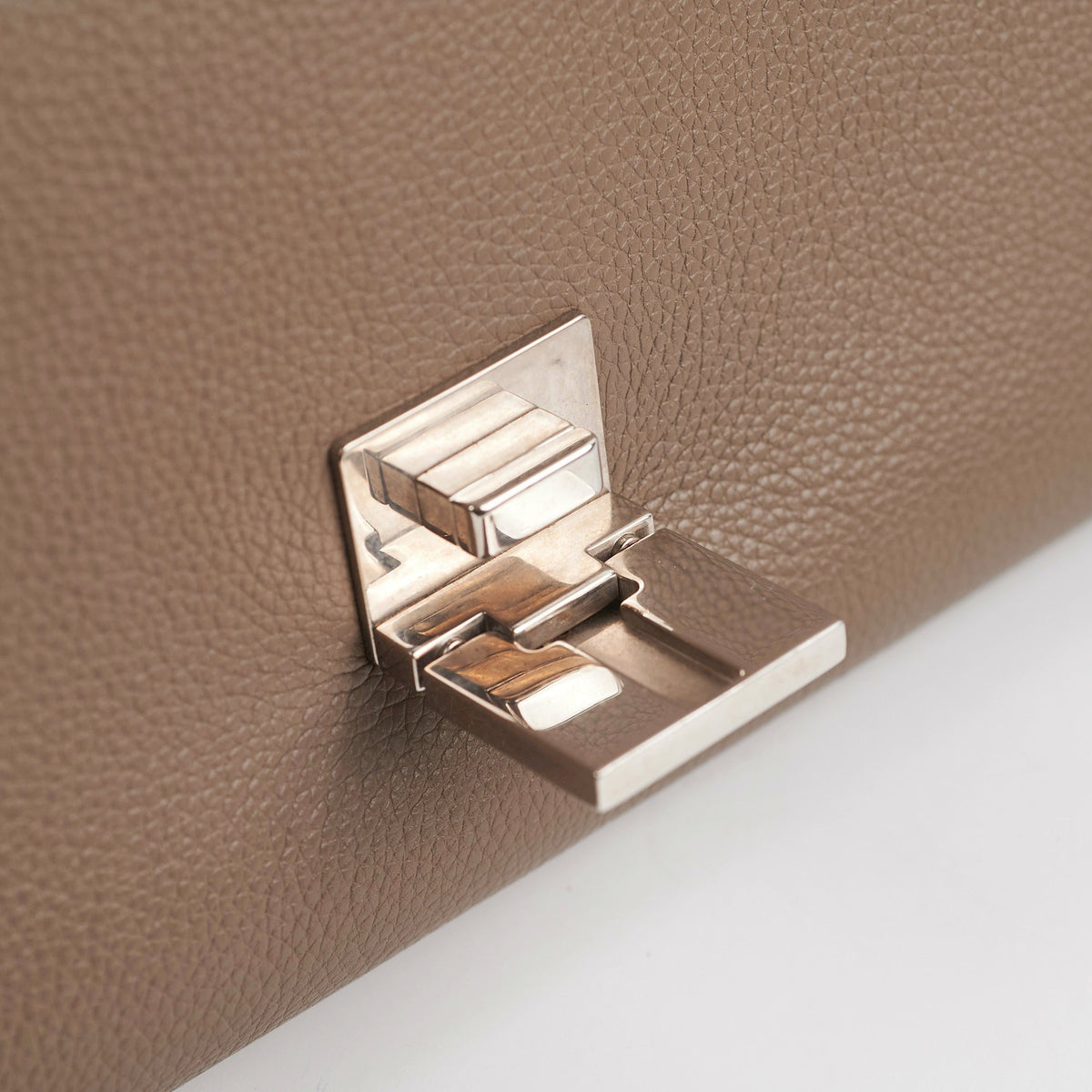 Celine Trapeze Bag Medium - photo 16