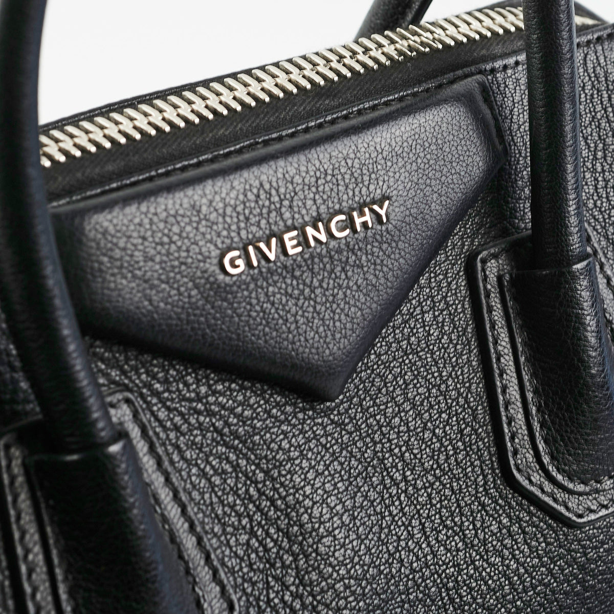 Givenchy Small Antigona Black - photo 14