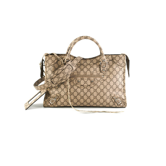 Gucci x Balenciga The Hacker Projoect Classic City Bag GG Coated Canvas - photo 1