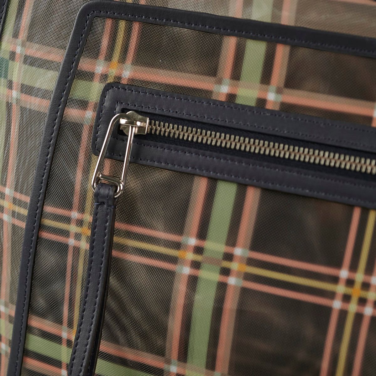 Fendi Large Mesh Plaid Shopper Tote - photo 13