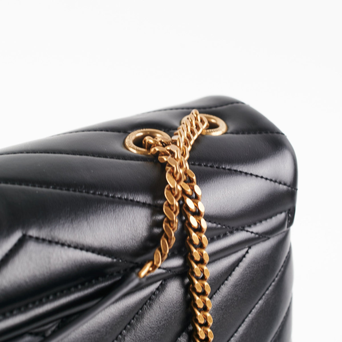 Saint Laurent Loulou Medium Black - photo 6
