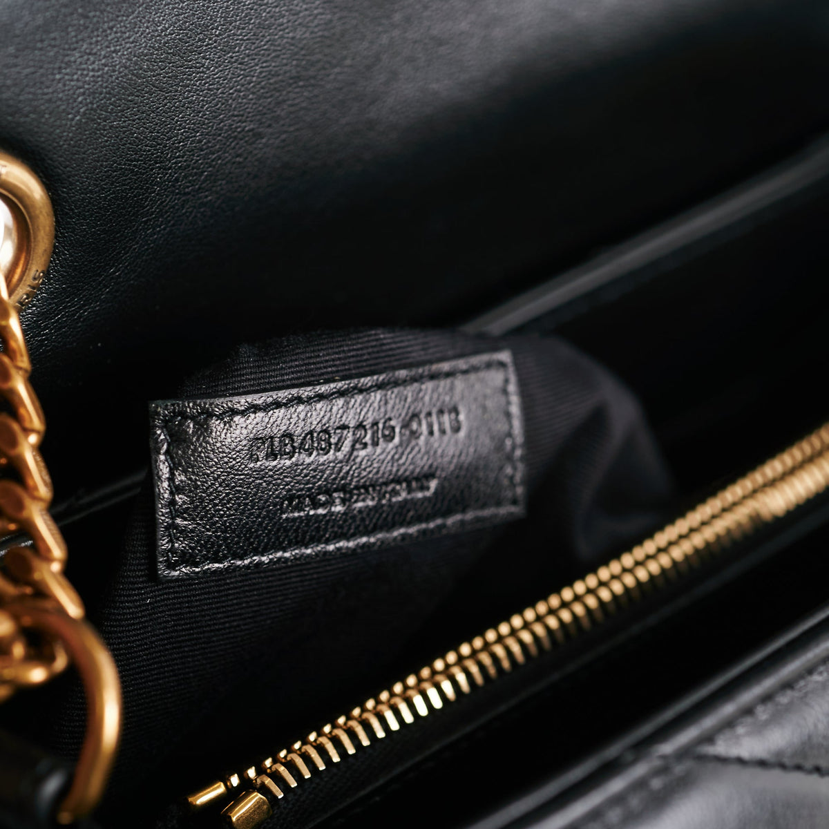 Saint Laurent Loulou Medium Black - photo 9
