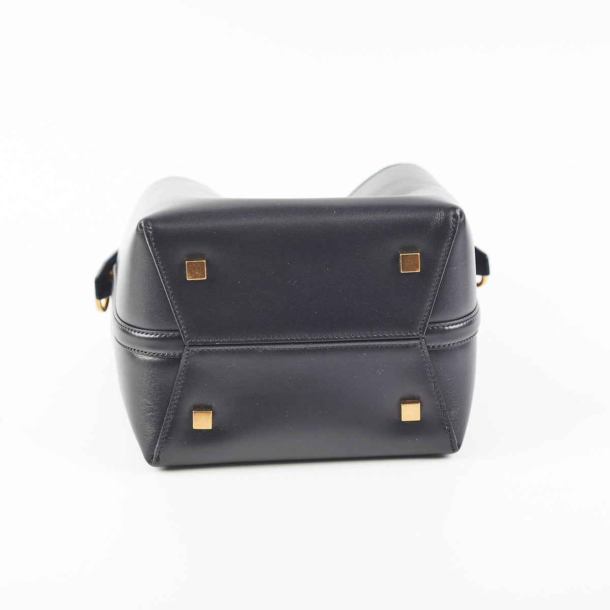 Saint Laurent 37 Small Black Bucket Bag - photo 4