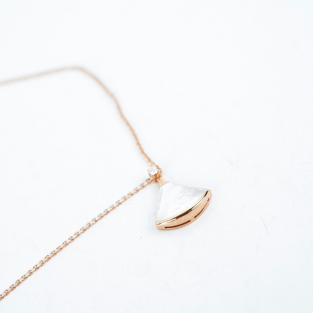 Bvlgari Divas' Dream Mother of Pearl Necklace - photo 6