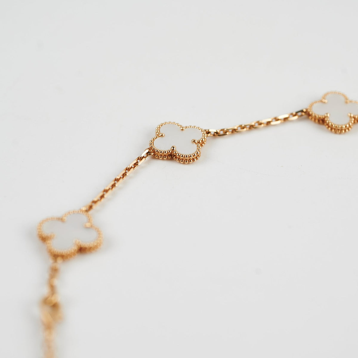 Van Cleef & Arpels Vintage Alhambra 10 Motif White Mother Of Pearl Necklace - photo 5