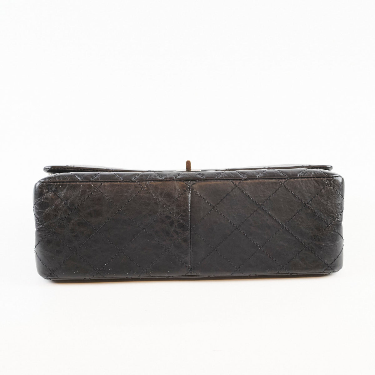 Chanel Reissue 2.55 226 Black - photo 4
