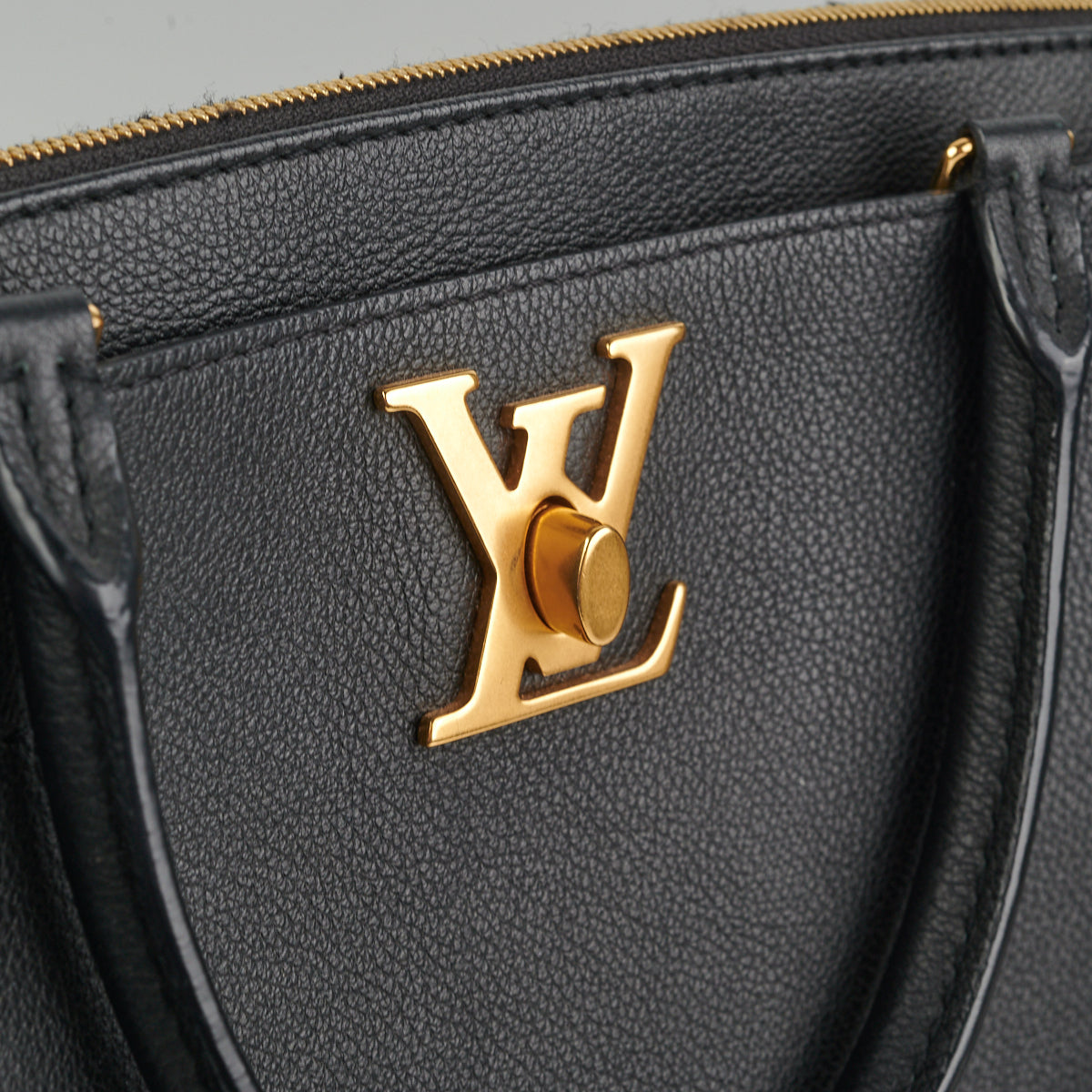 Louis Vuitton Lockmeto Bag Black - photo 6