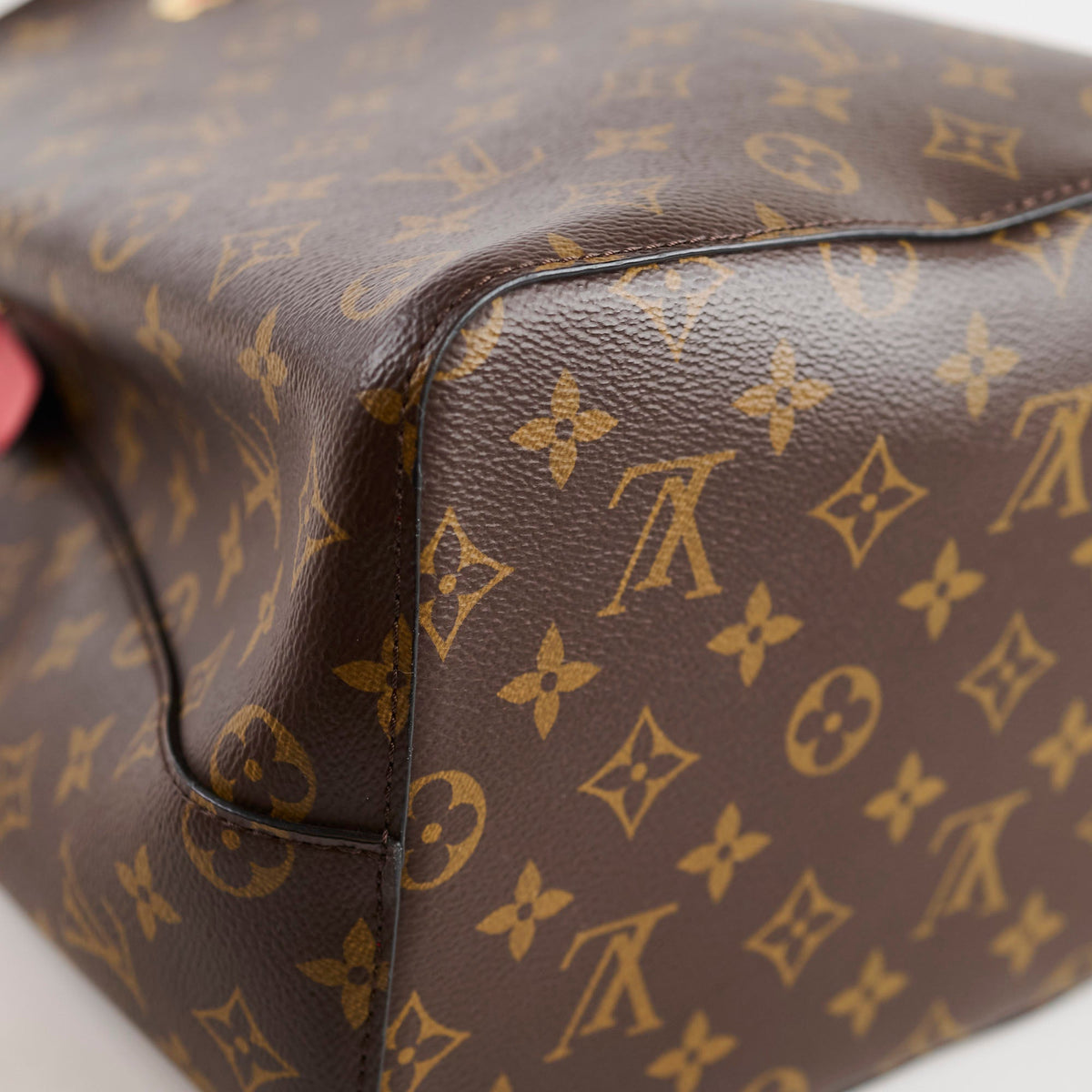 Louis Vuitton Neo Noe Bucket Monogram Red - photo 7
