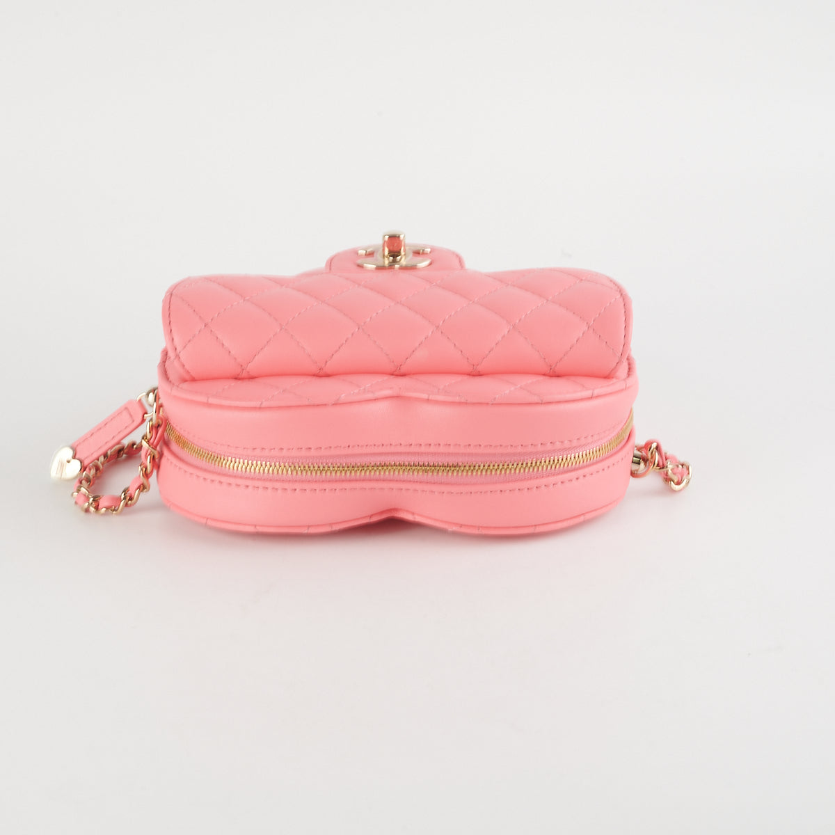 Chanel Heart Bag Large Lambskin Pink (Microchipped) - photo 3