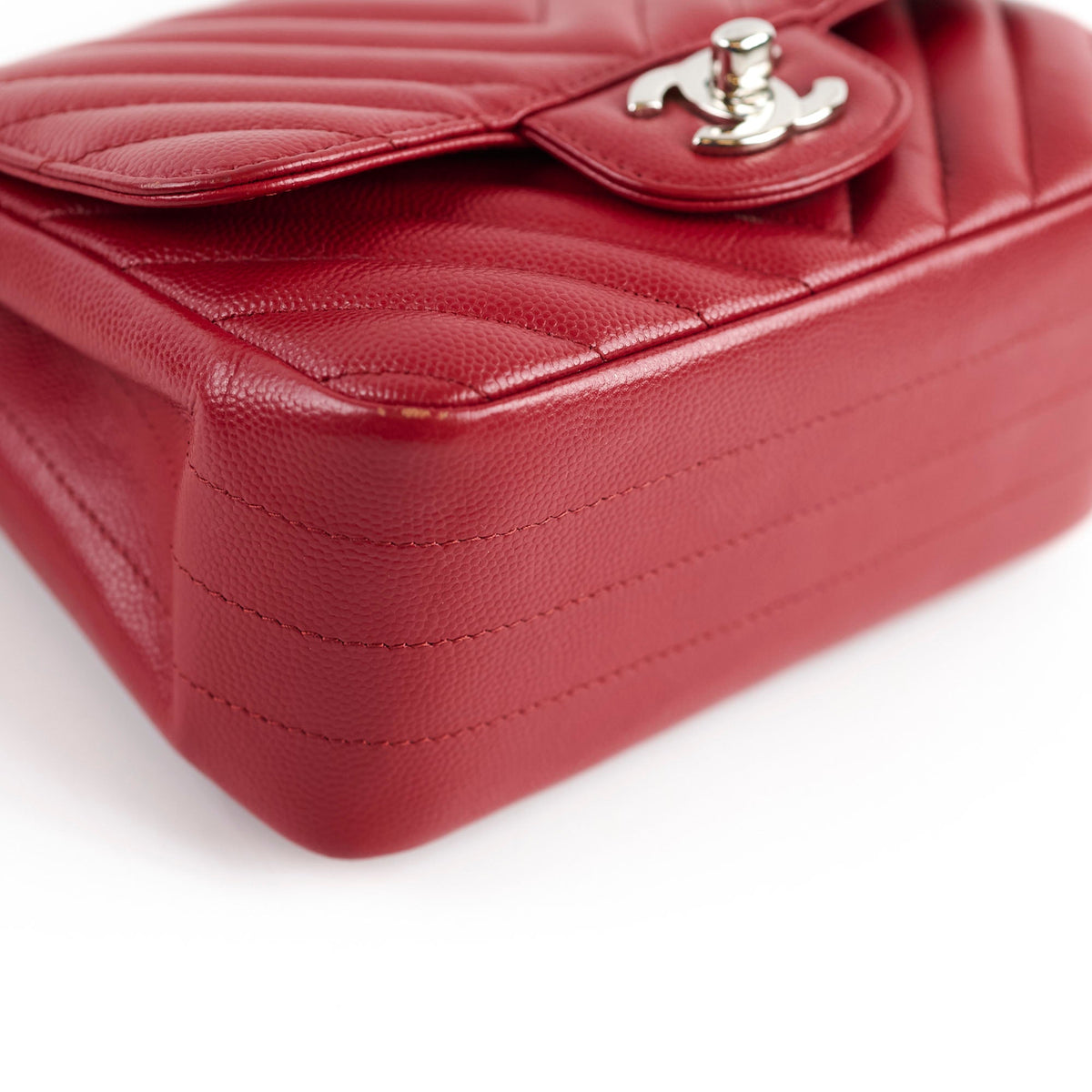 Chanel Caviar Chevron Mini Square Red - photo 9