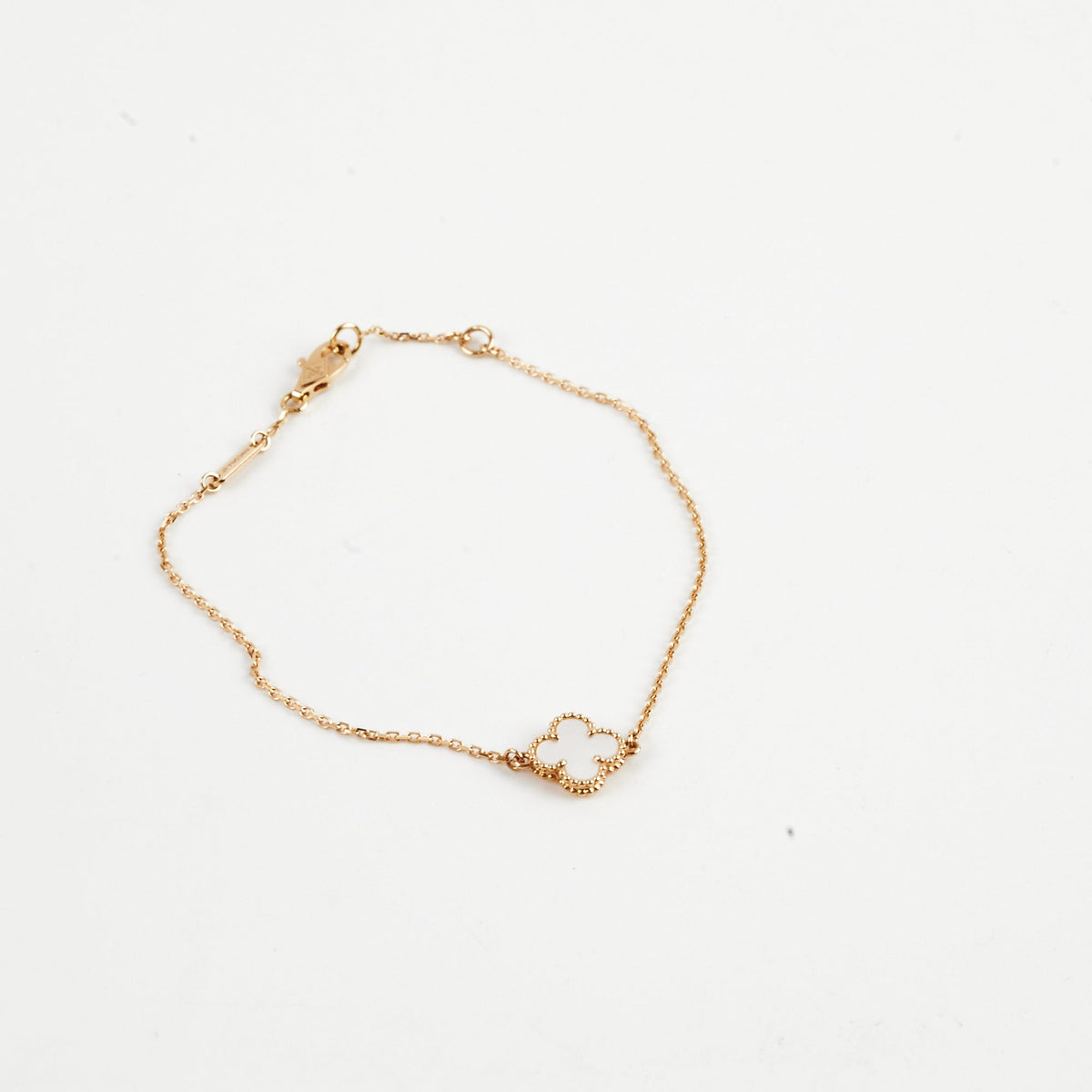 Van Cleef & Arpels Sweet Alhambra White Mother Of Pearl Bracelet - photo 1