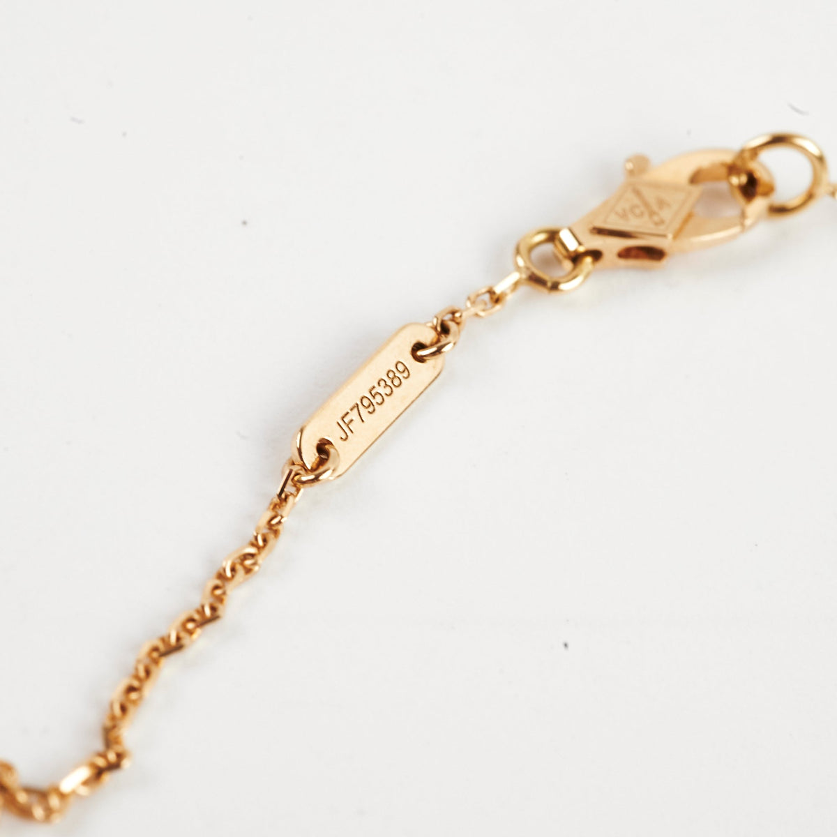 Van Cleef & Arpels Sweet Alhambra White Mother Of Pearl Bracelet - photo 7