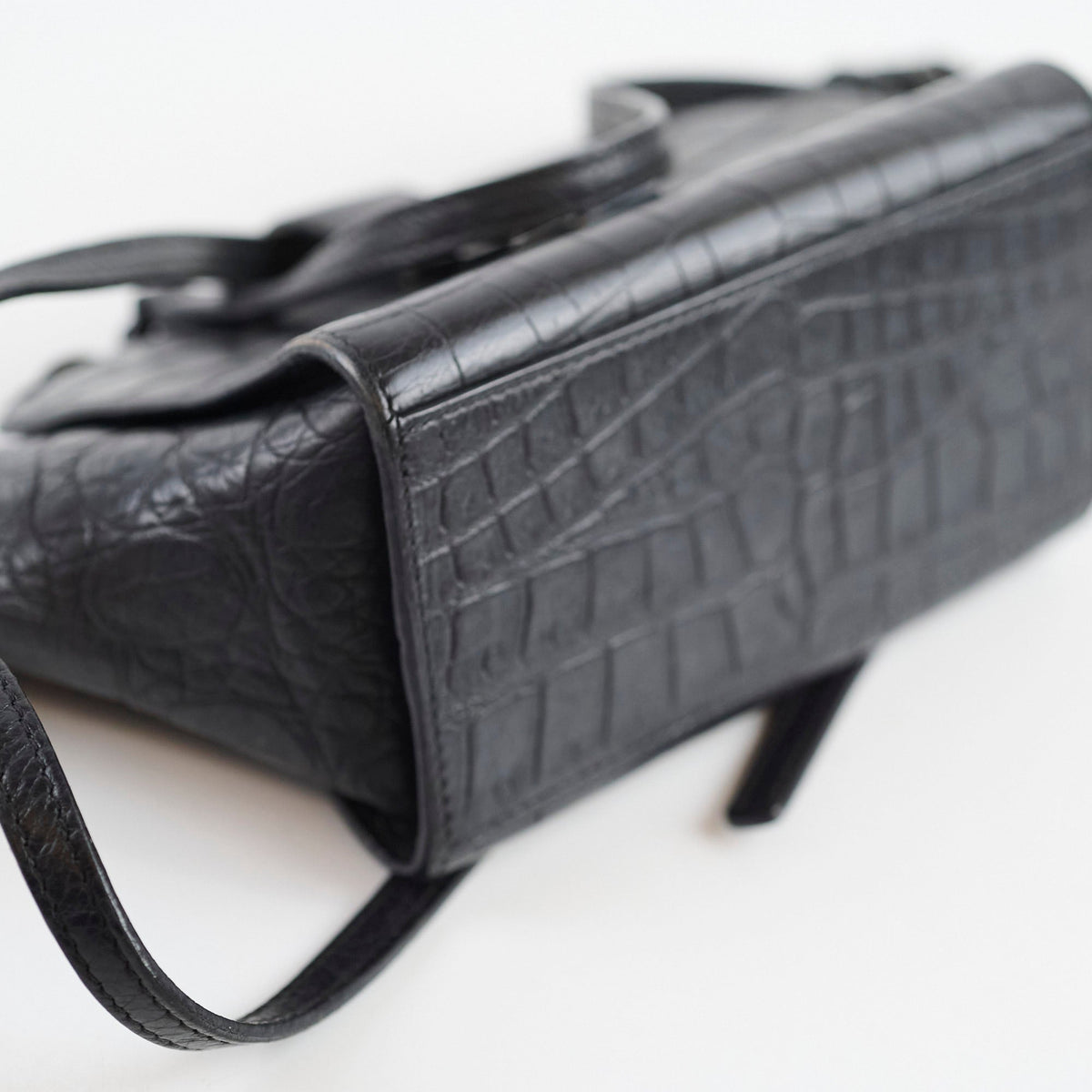 Saint Laurent Toy Cabas Croc Emboss Black - photo 6