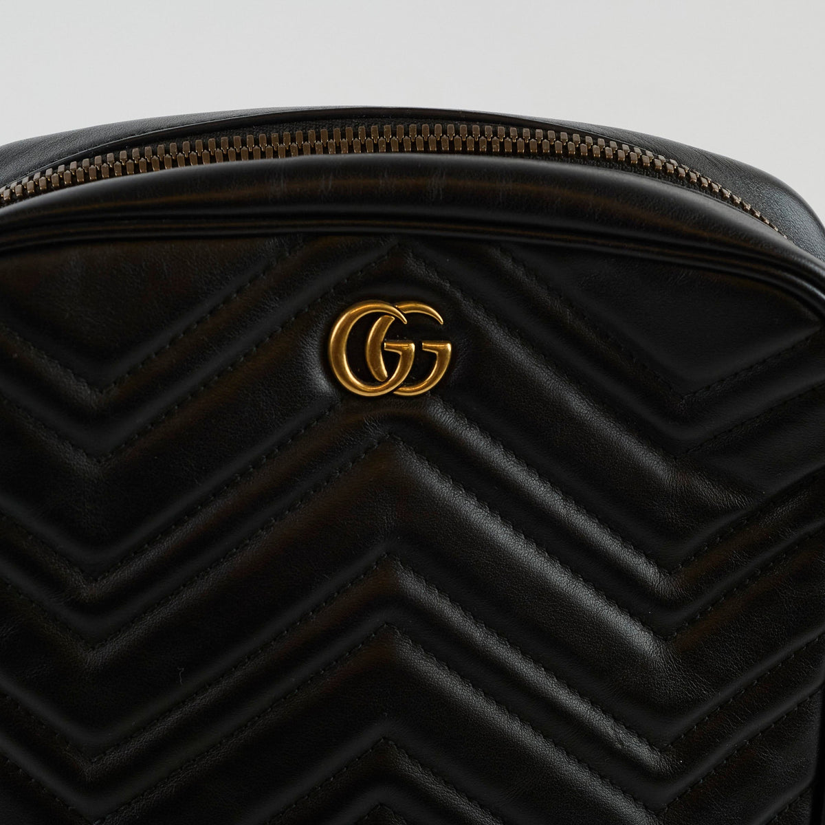 Gucci Medium Marmont Vertical Messenger Bag Black - photo 5