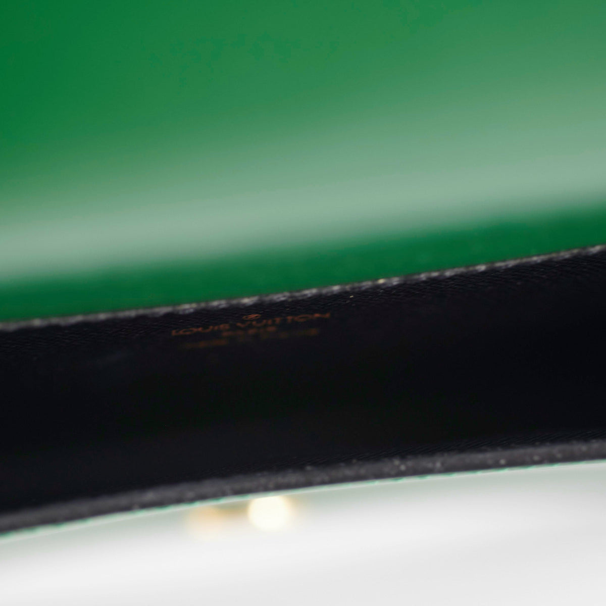 Louis Vuitton Grenelle Green Epi Leather - photo 7