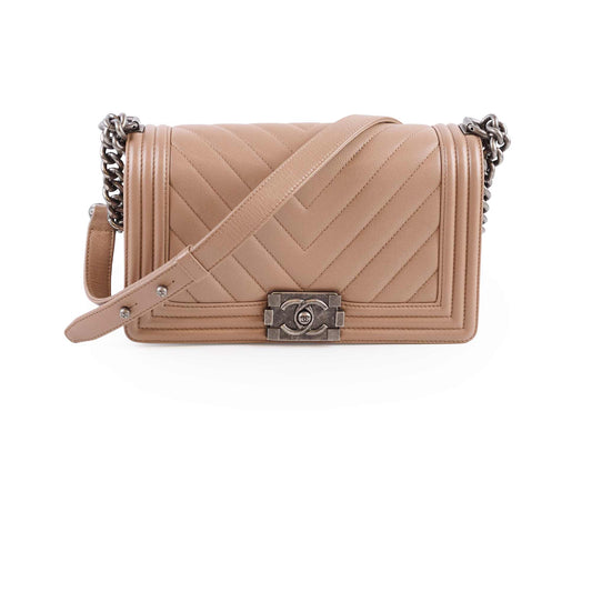 Chanel Old Medium Boy Chevron Taupe Latte Caviar - photo 1