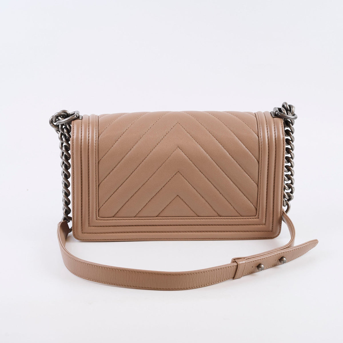 Chanel Old Medium Boy Chevron Taupe Latte Caviar - photo 2