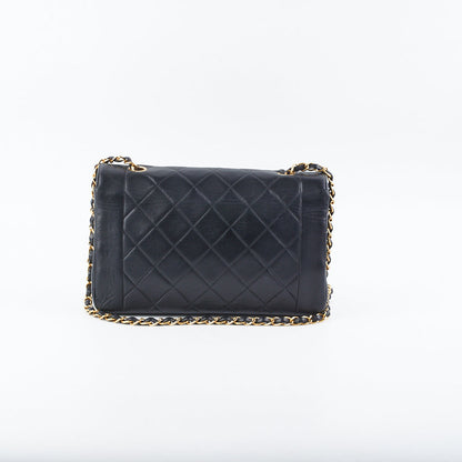 Chanel Medium Diana Black - photo 2