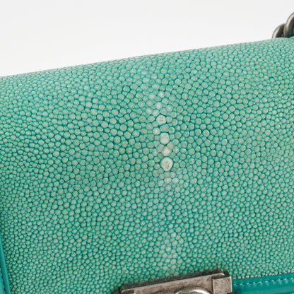 Chanel Small Turqoise Stingray Boy - photo 17