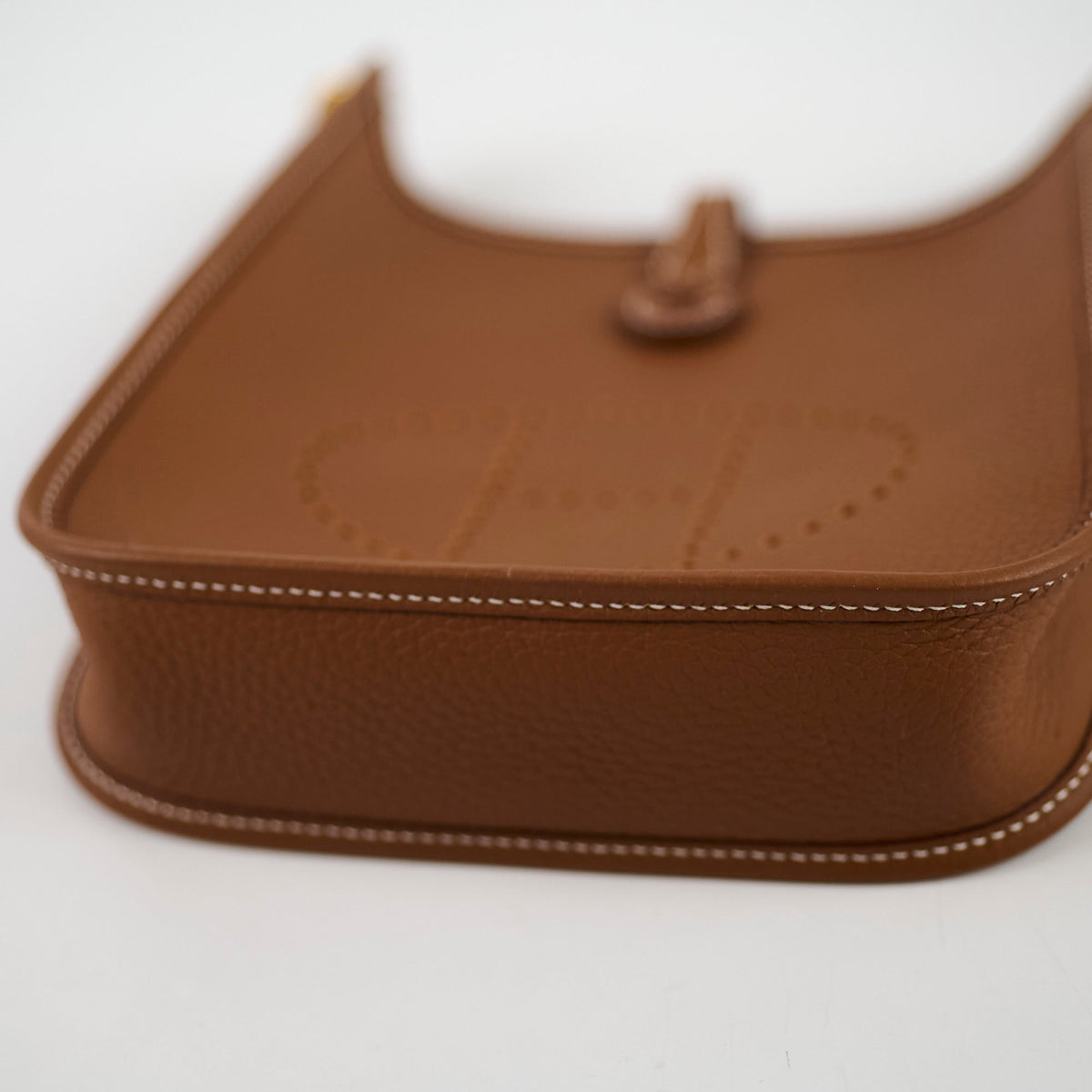 Hermes Mini Evelyn Clemence Gold W Stamp - photo 7