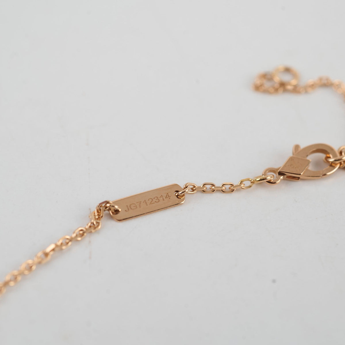 Van Cleef and Arpels Holiday Pendant 2025 - photo 6