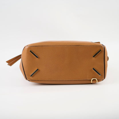 Loewe Puzzle Medium Caramel (Older Version) - photo 4