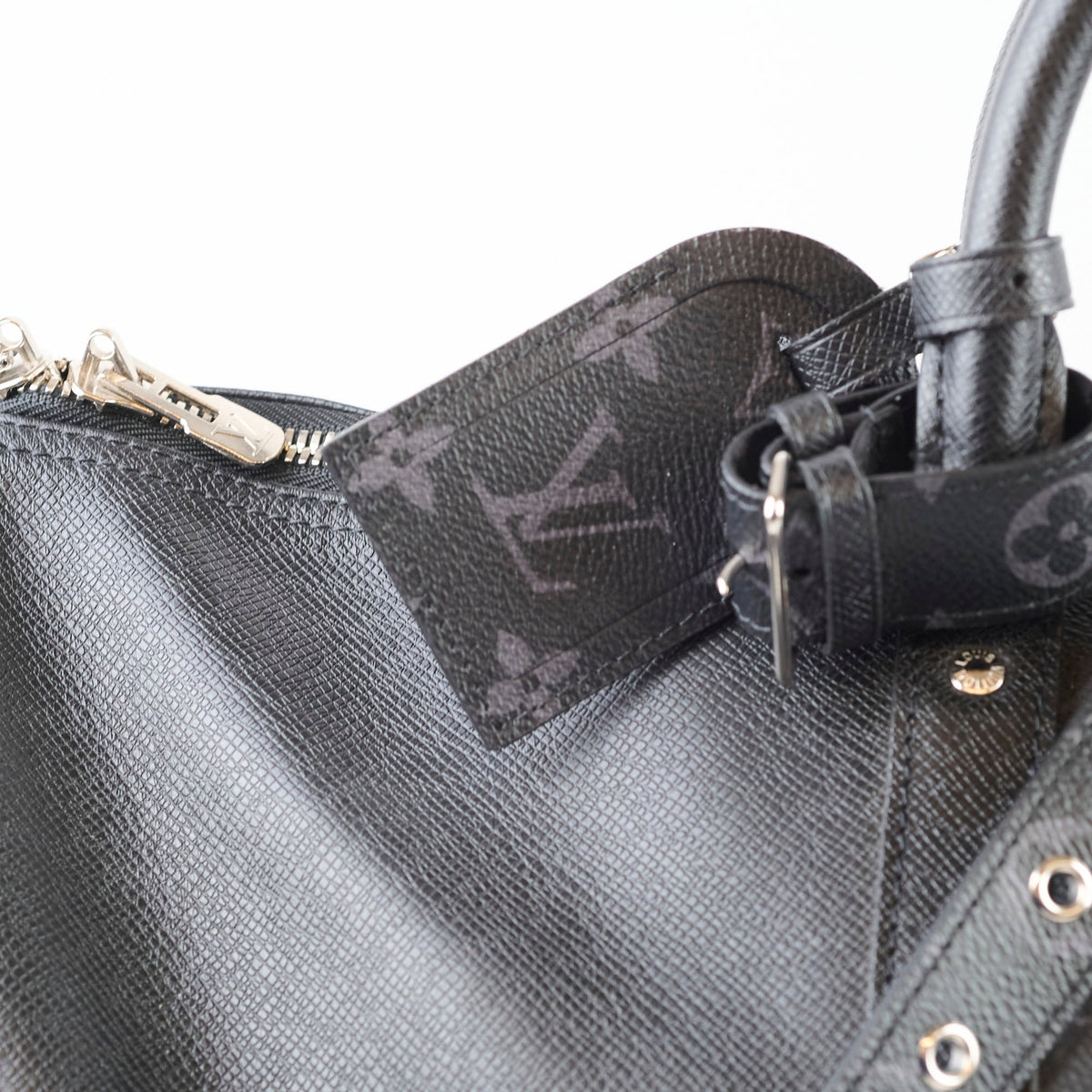 Louis Vuitton Keepall 50 Bandoulliere Monogram Eclipse Taiga - photo 7